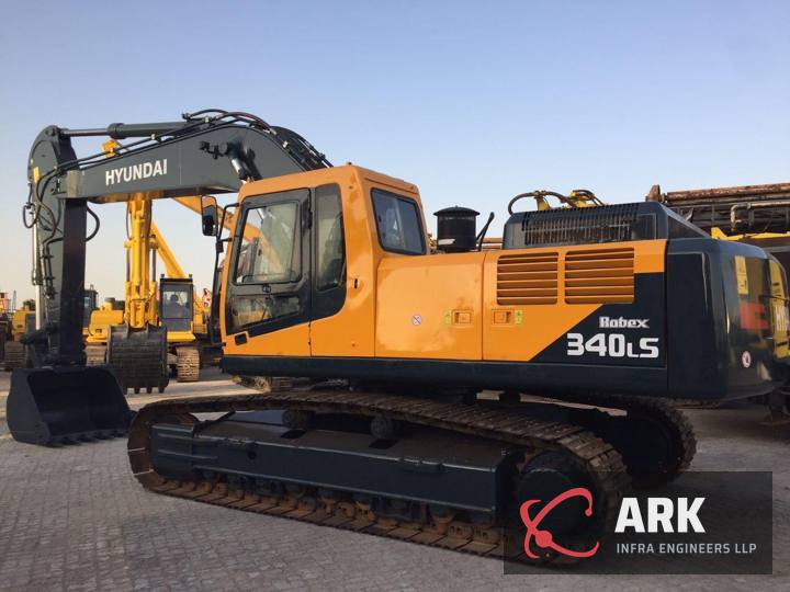Hyundai 340LS excavator