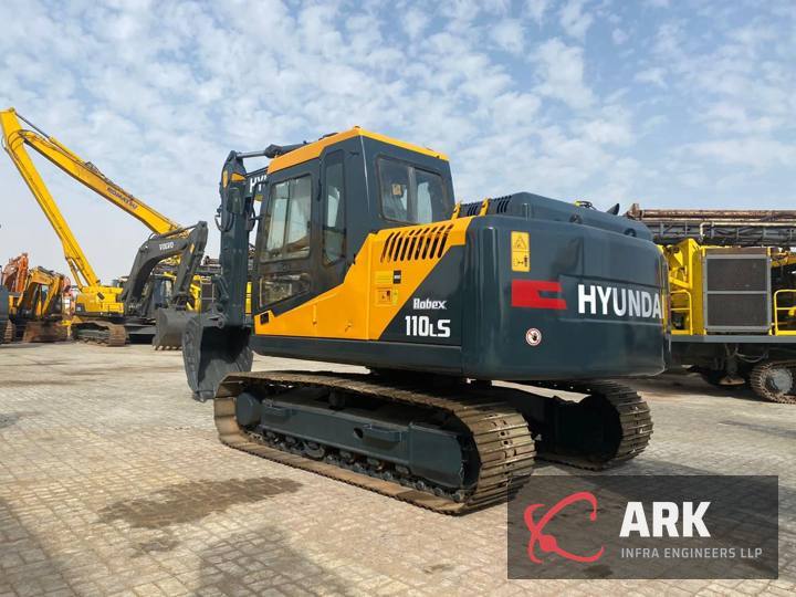 Hyundai 110LS excavator